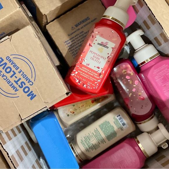 UNLISTED 1-30 NWT CLOTHES - Picture 2 of 4